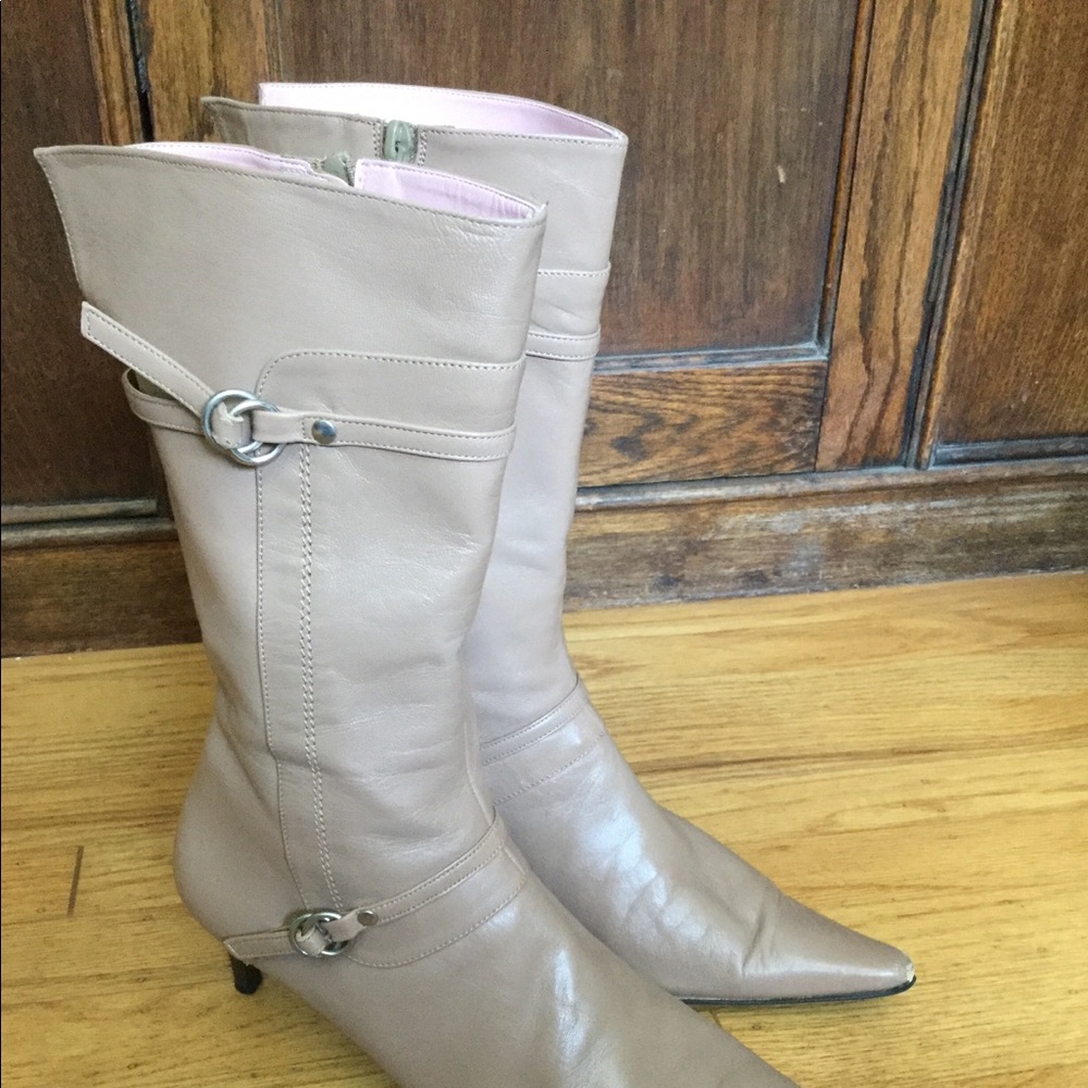Leather boots